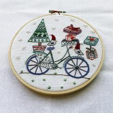 Balade hivernale (sold without hoop)