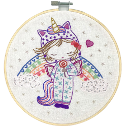 Salomé au pays des licornes (sold without hoop)