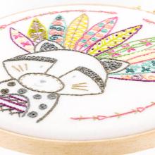Lulu, chef de tribu (sold without hoop)
