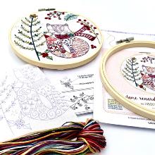 Madame renard attend noël (sold without hoop)