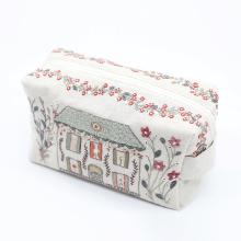 Large pouch - Embroiderers' house
