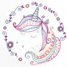 Léonie, licorne magique (sold without hoop)