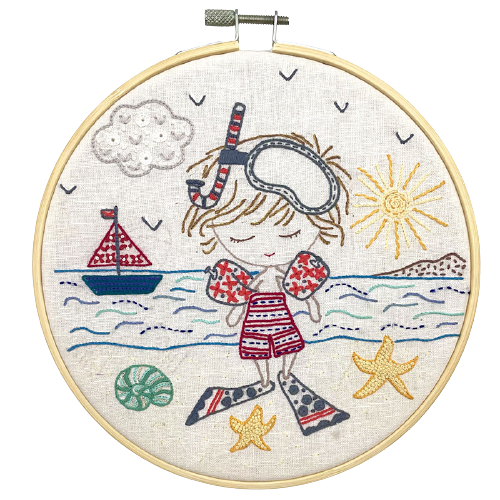 Sacha à la plage (sold without hoop)