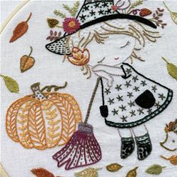 Salomé sorcière bien aimée (sold without hoop)