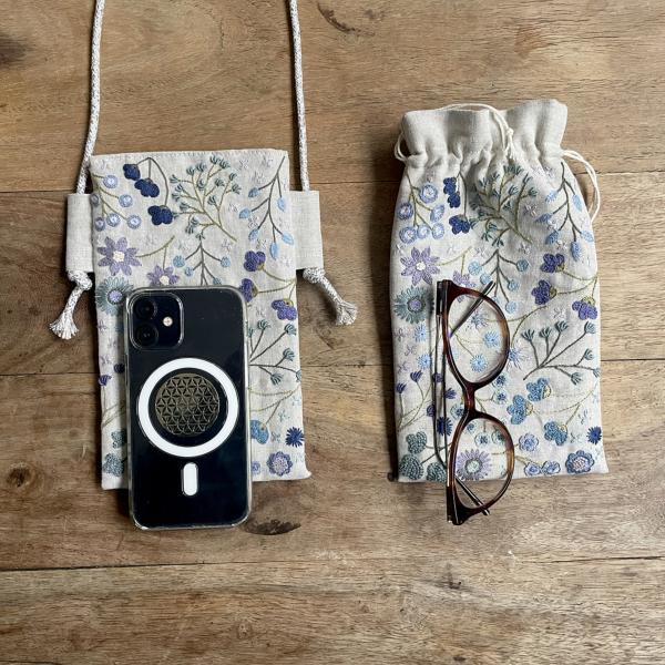 Floral case - Blue (for glasses or mobile phone)