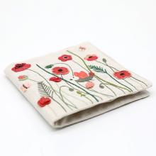 Needle case poppies