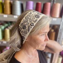 Embroidery Band - Lily (M)