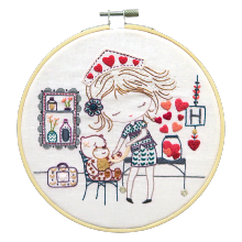 Salomé prend soin des autres (sold without hoop)