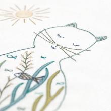 Le Chat at the sea
