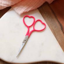Heart Embroidery Scissors - Bright pink