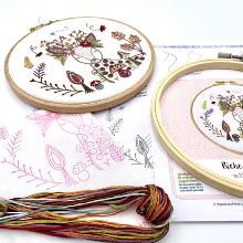 Biche, oh ma biche ! (sold without hoop)