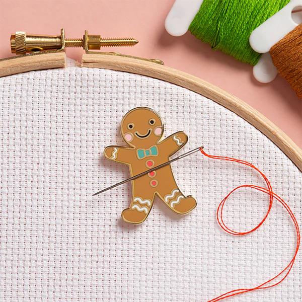 Needle minder “gingerbread”